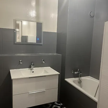 5 Center Of Geneva, 115 M2 , Private Parking * Genève